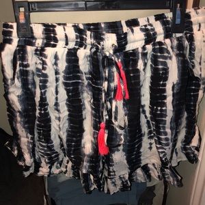 White & blue tie die shorts